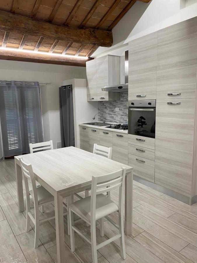 Appartamento "Il Portico" A Soli 8 Chilometri Da Imola E 7 Chilometri Da Faenza Exteriör bild